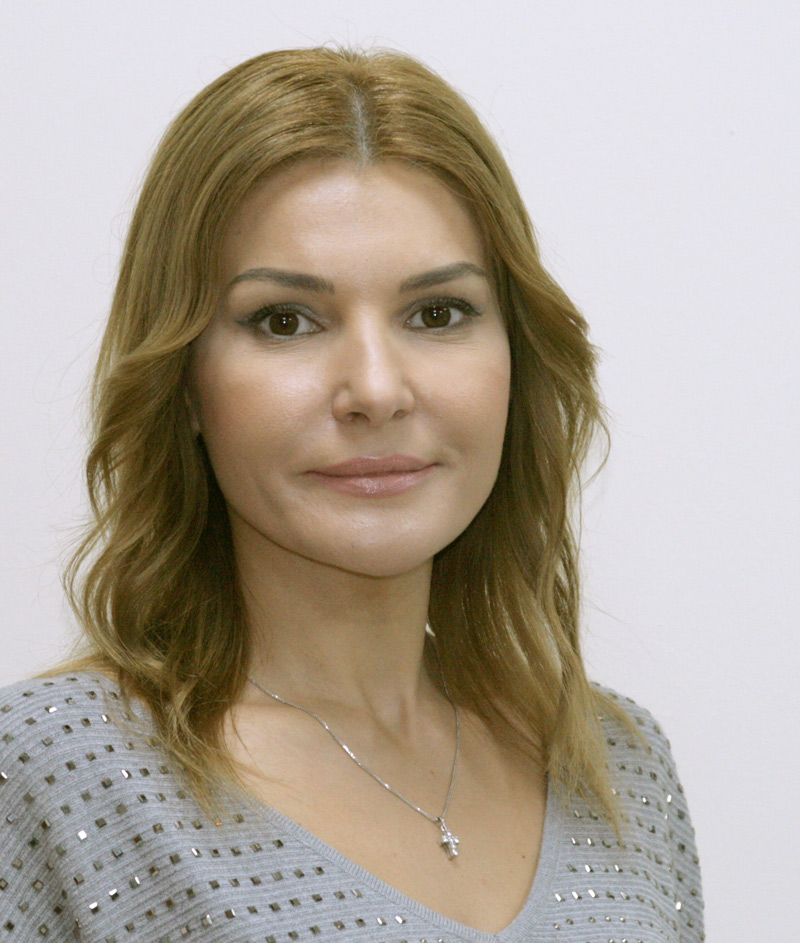 Τατιάνα Διομήδους, Administrator